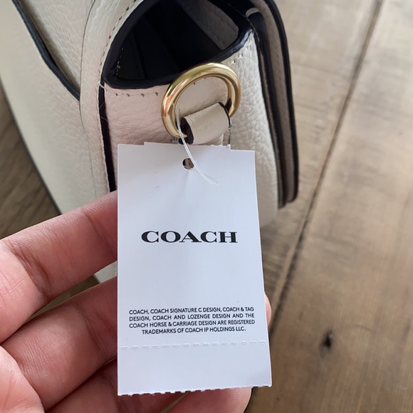 NWT Coach Saddle Vanilla Creme Leather Horse & Carriage Crossbody Bag - Picture 6 of 9
